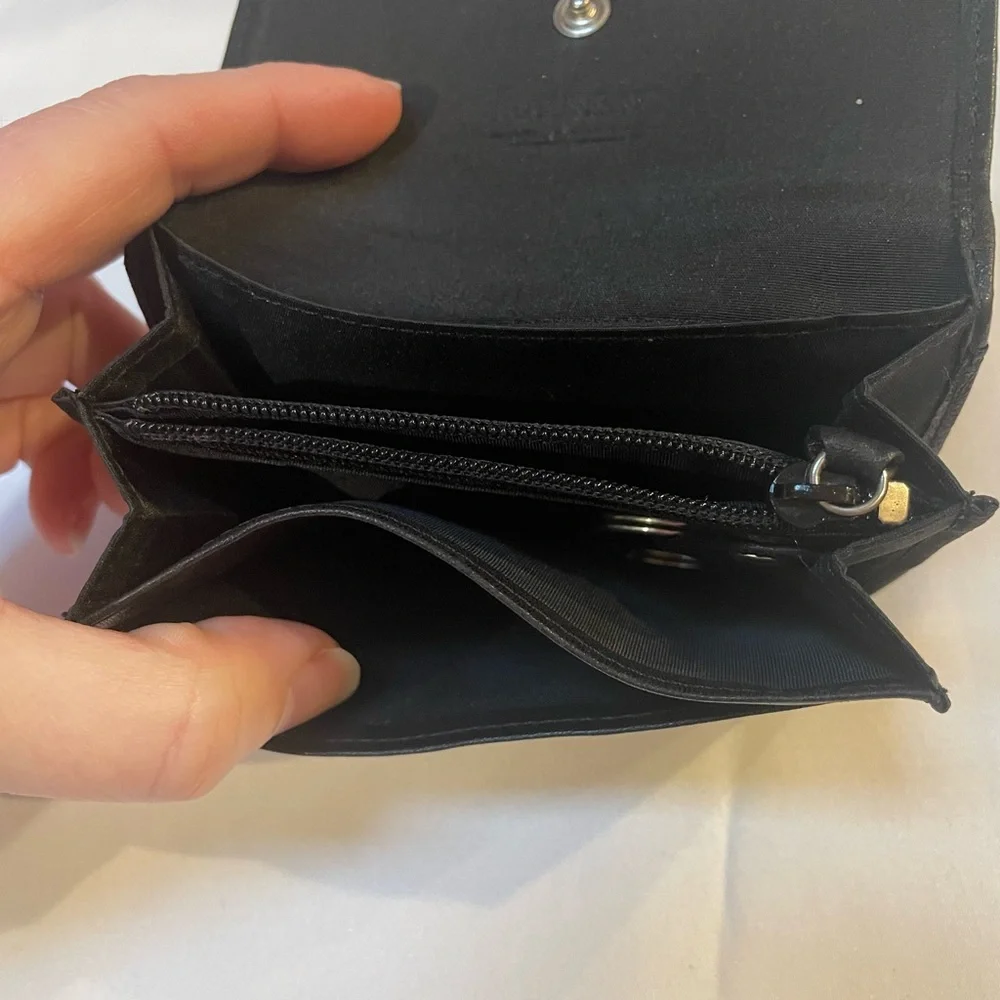 Ralph Lauren Classic Black Leather Card Holder with Key Ring.